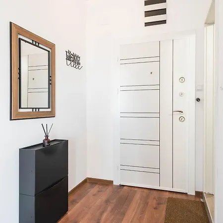 Didi's Stylish - Seaview & Pool Backyard * וארנה